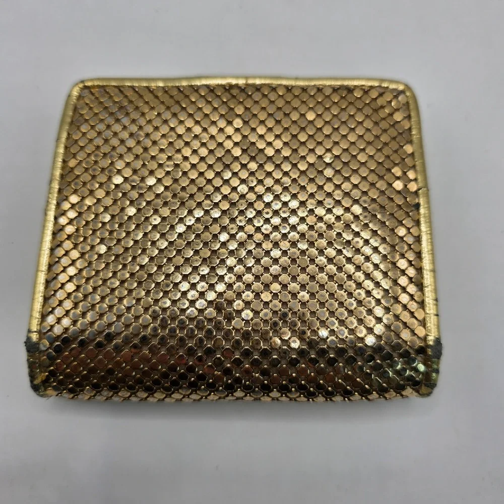 Whiting and Davis Vintage Gold Metal Mesh Bi-fold Wallet ID Window Card Slots